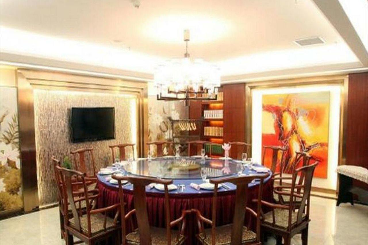 Shenzhen Baoan Luxe Manor Hotel Exterior photo